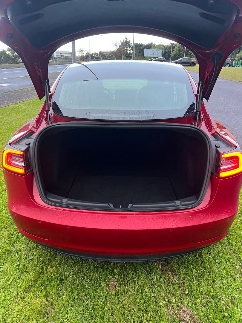 Tesla Model 3 Long-Range Dual Motor AWD