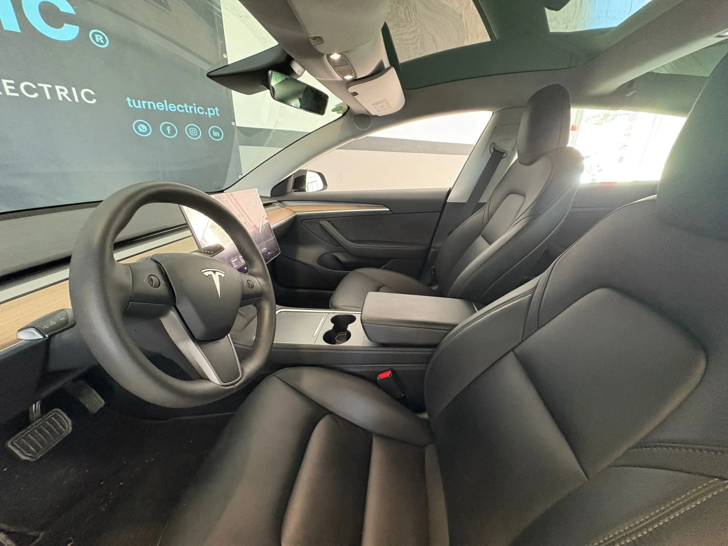 Tesla Model 3 Long Range AWD Dual Motor