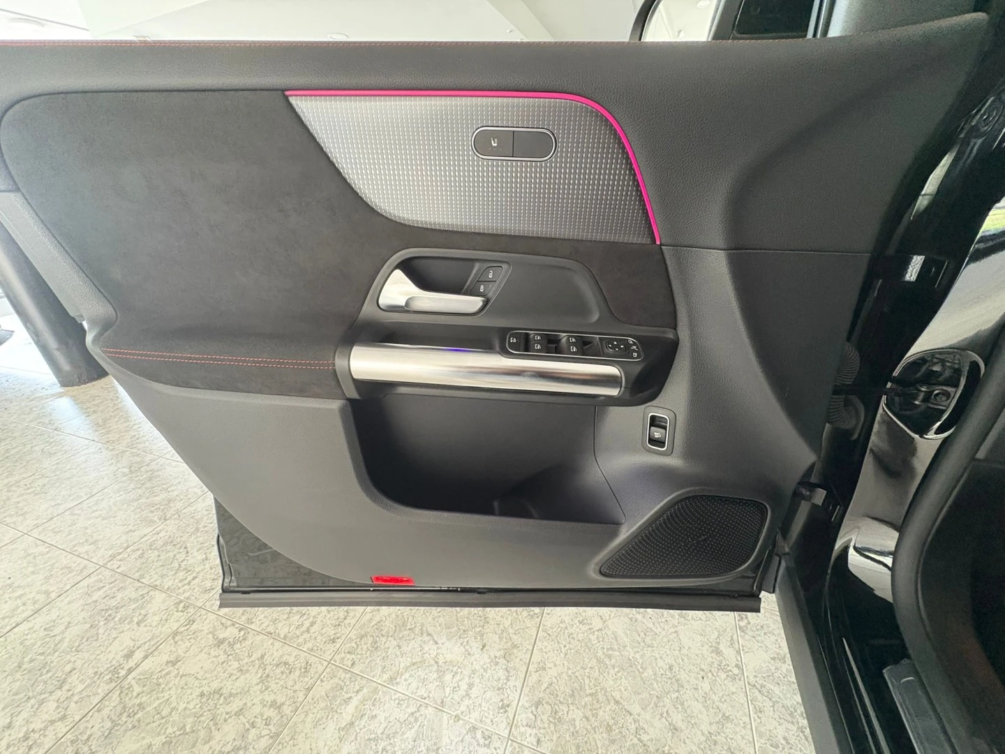 Mercedes-Benz EQA 250 AMG Line