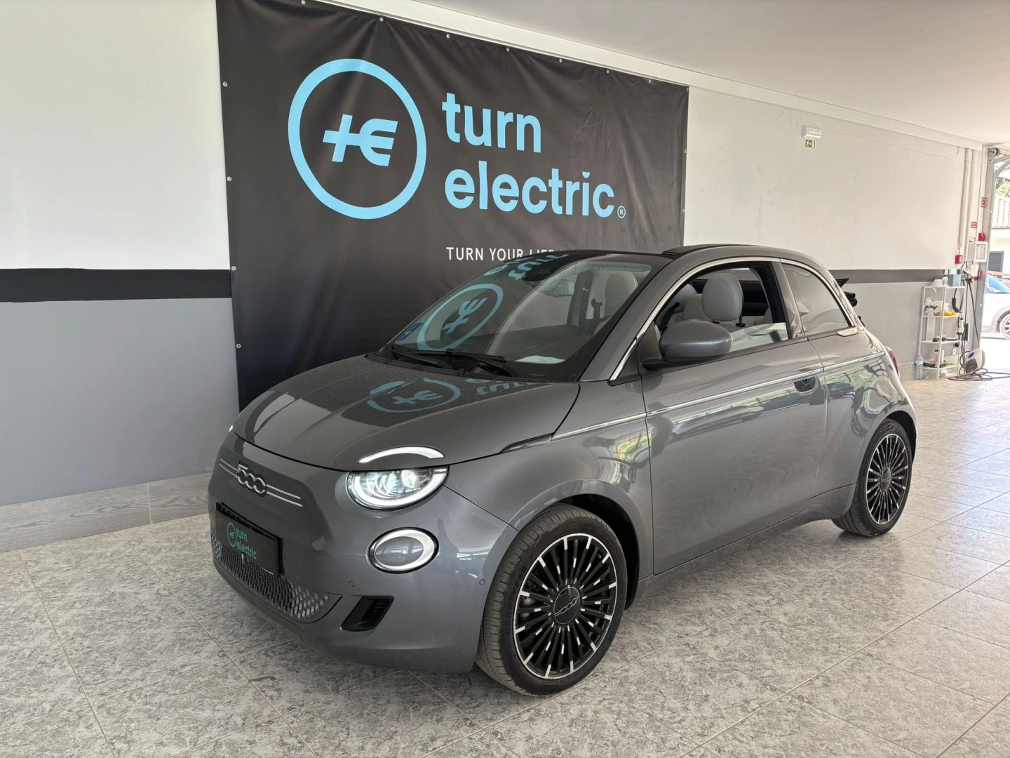 Fiat 500e C La Prima