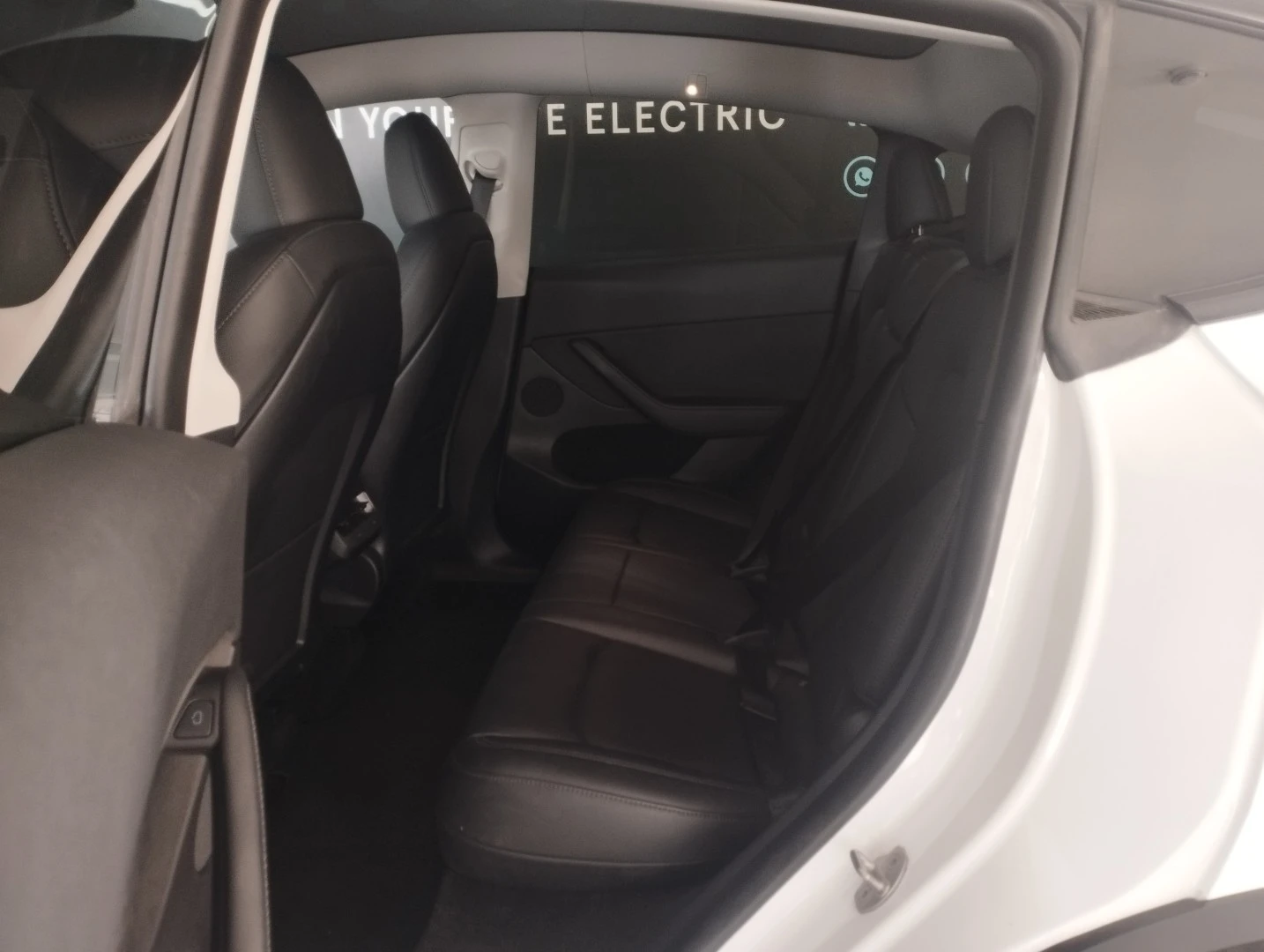 Tesla Model Y RWD