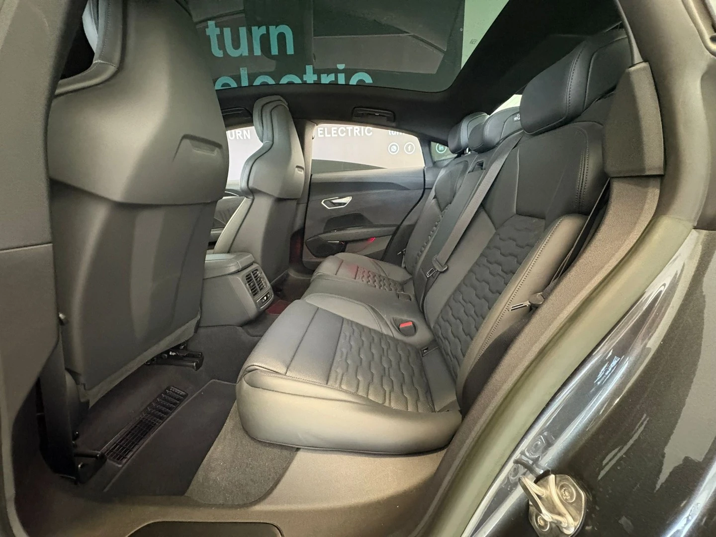 Audi e-tron GT quattro