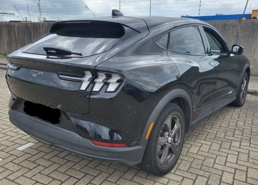 Ford Mustang Mach-E Standard