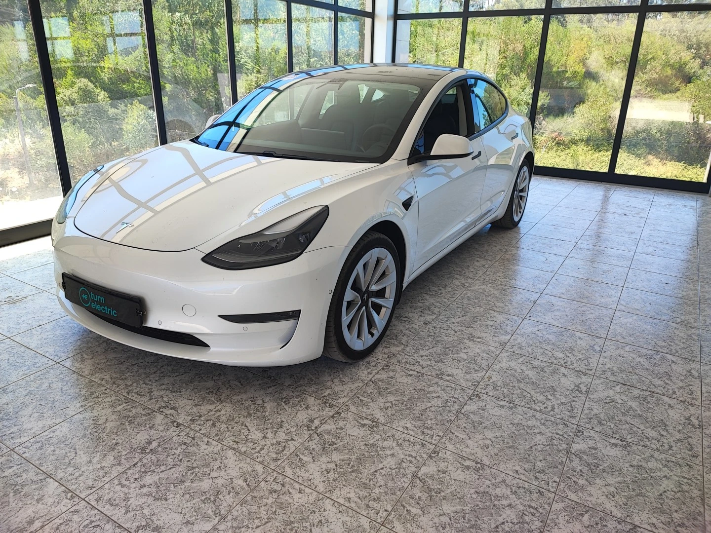 Tesla Model 3 Long Range AWD Dual Motor