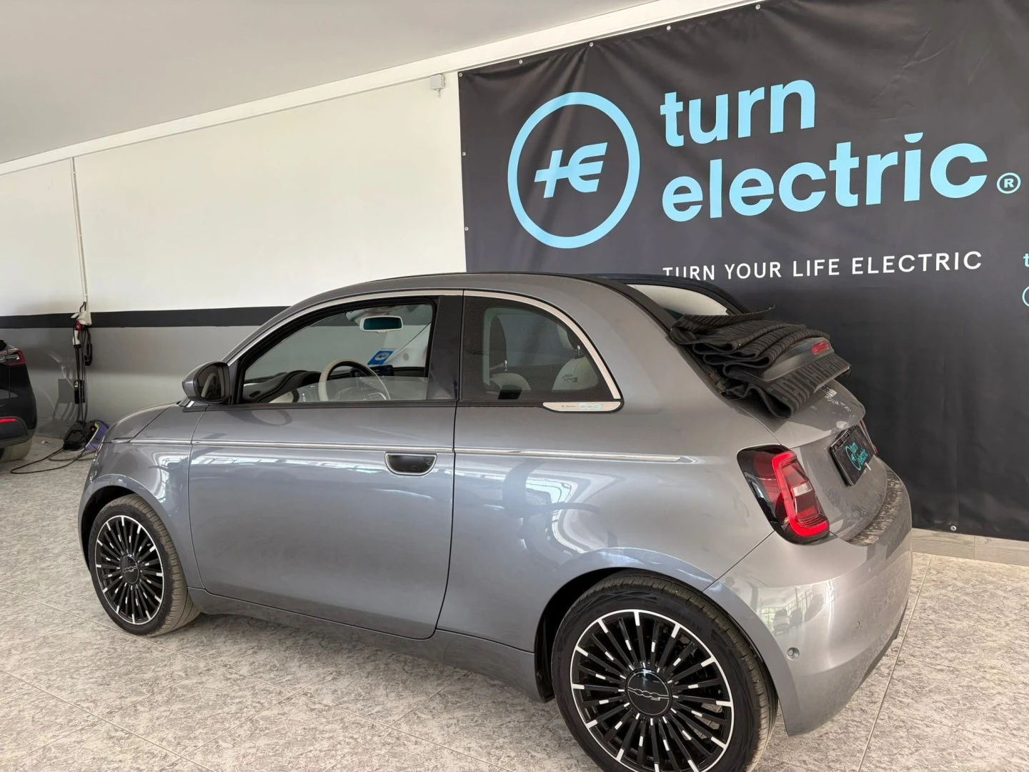 Fiat 500e C La Prima