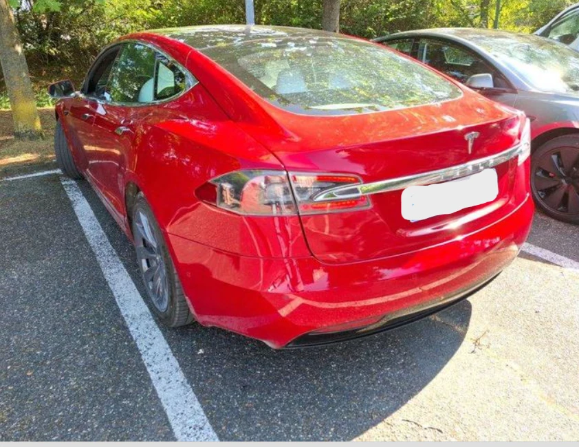 Tesla Model S 100 kWh Standard Range AWD