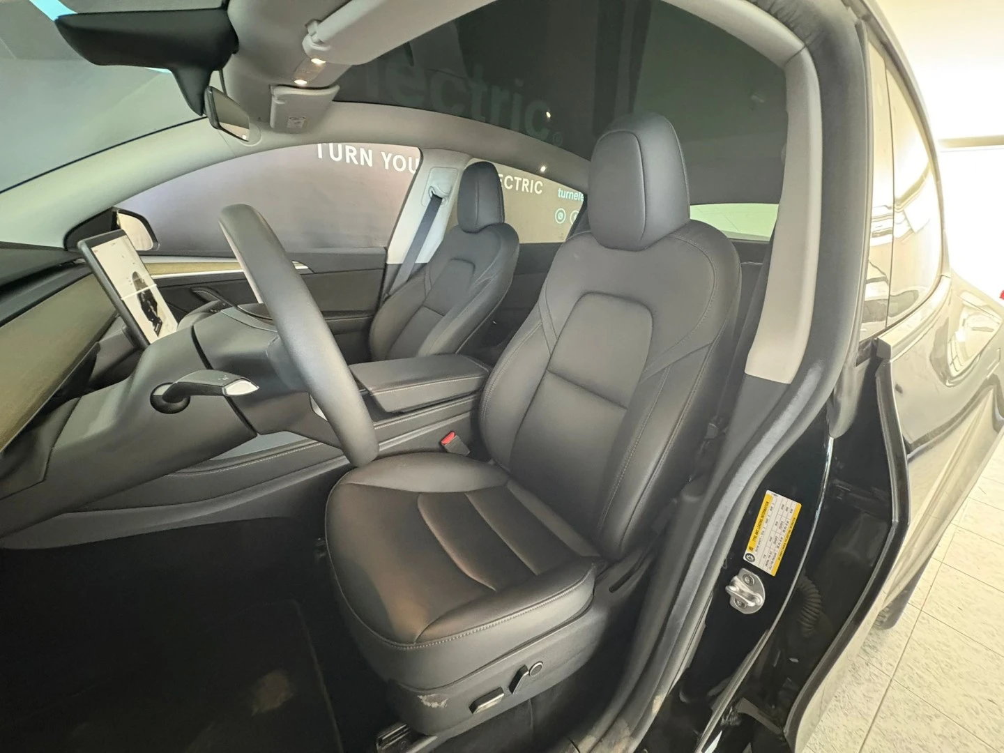 Tesla Model Y RWD
