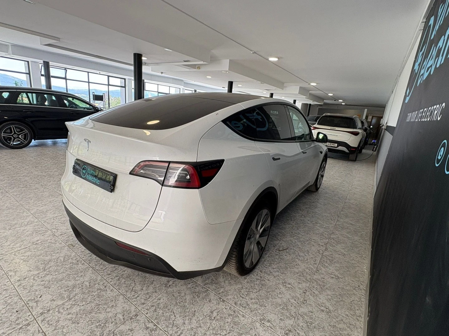 Tesla Model Y Tração Traseira