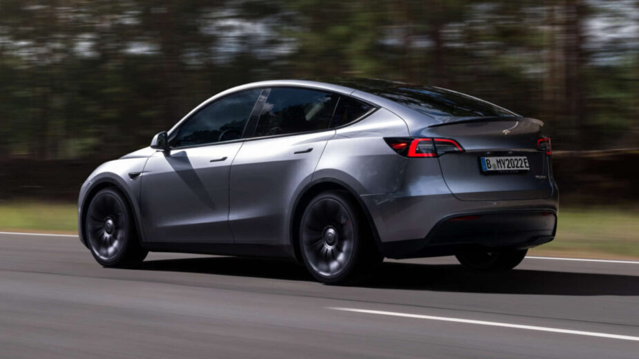 Tesla Model Y: Espaço, Tecnologia e Sustentabilidade num Só EV