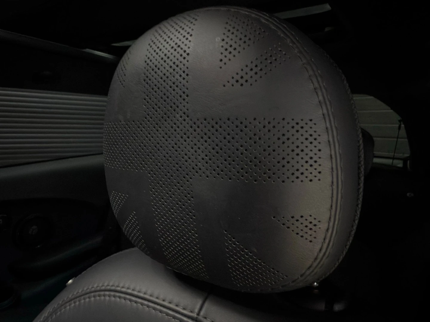MINI 3 Portas 3 Portas Cooper SE Premium P. Yours