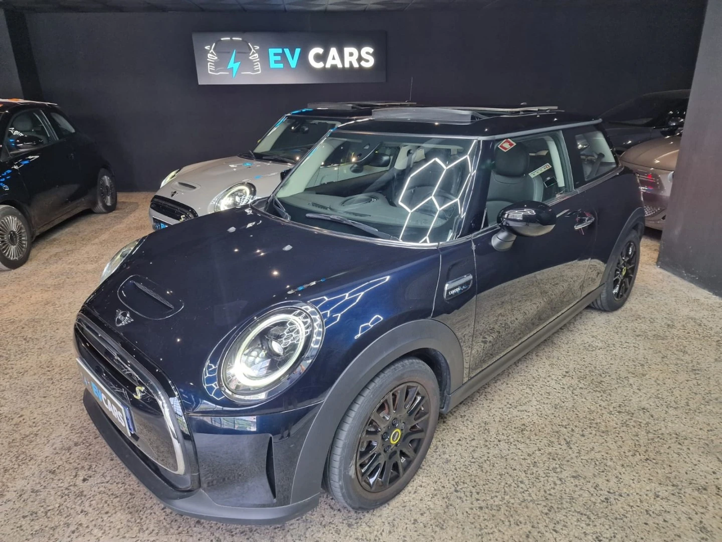 MINI 3 Portas Cooper SE Camden Edition