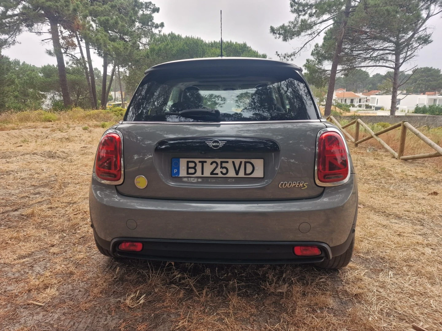 MINI 3 Portas MINI 3 Portas Cooper SE Camden Edition