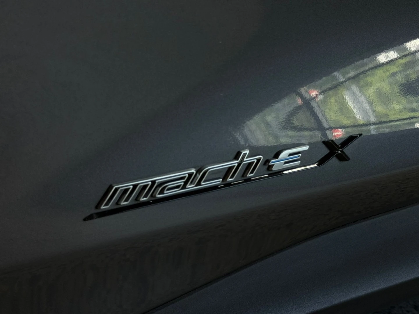 Ford Mustang Mach-E Standard