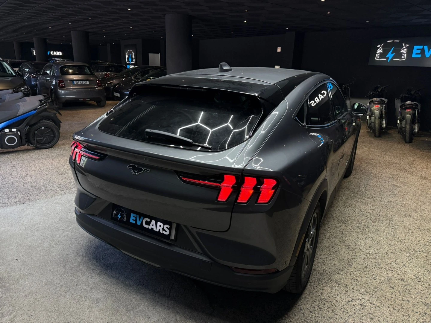 Ford Mustang Mach-E Standard