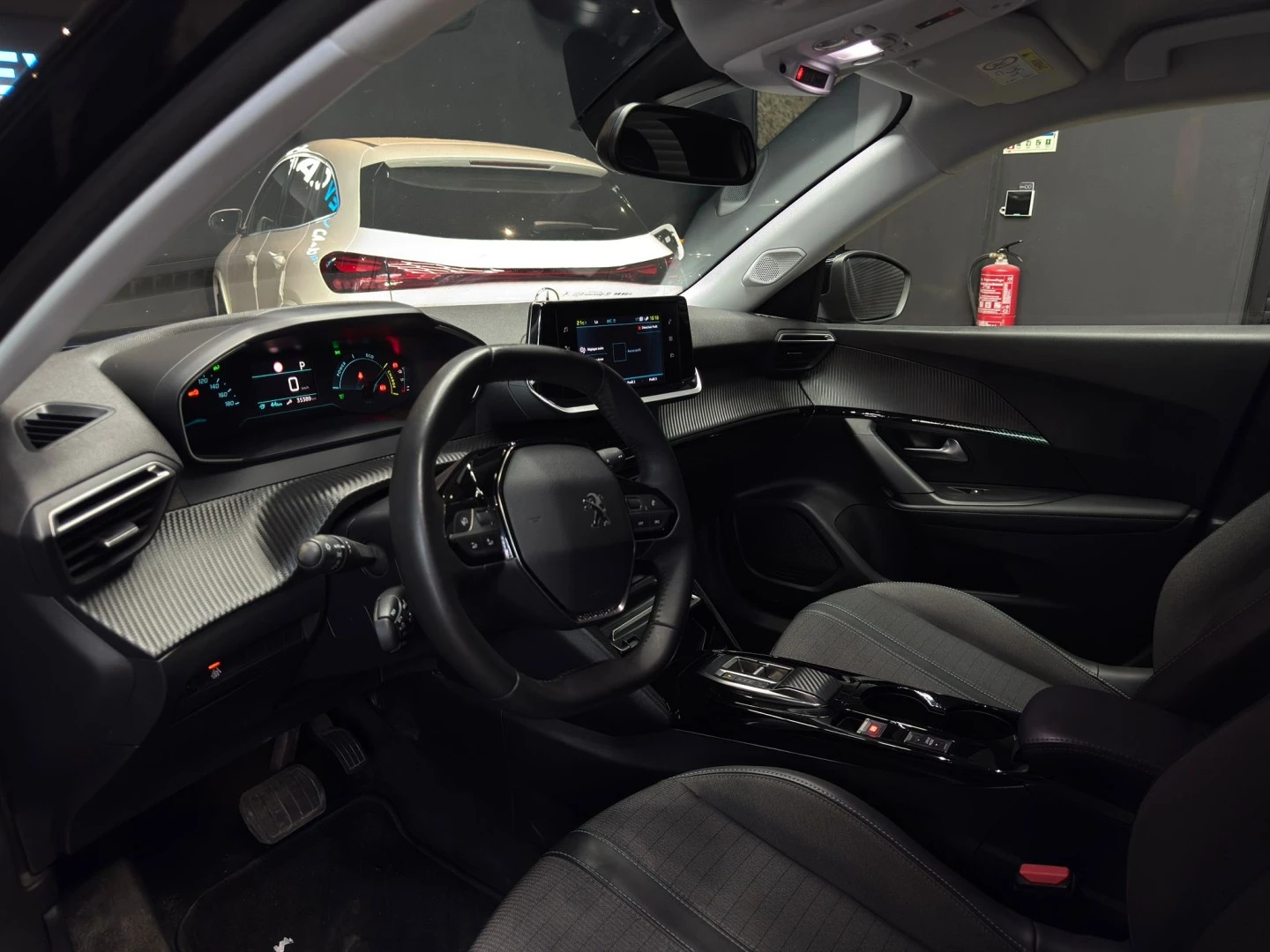 Peugeot e-208 50 kWh Allure Pack