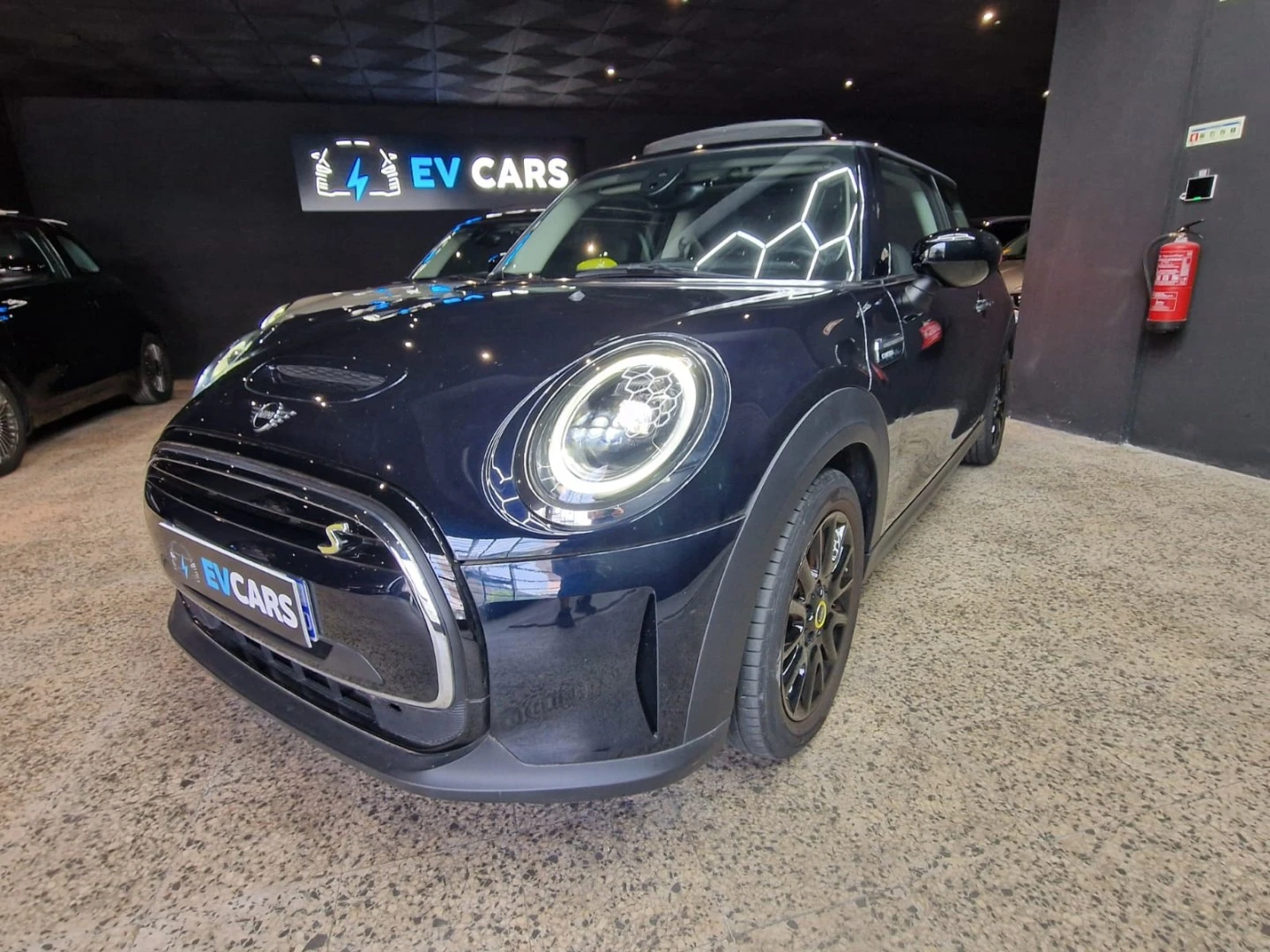 MINI 3 Portas Cooper SE Camden Edition