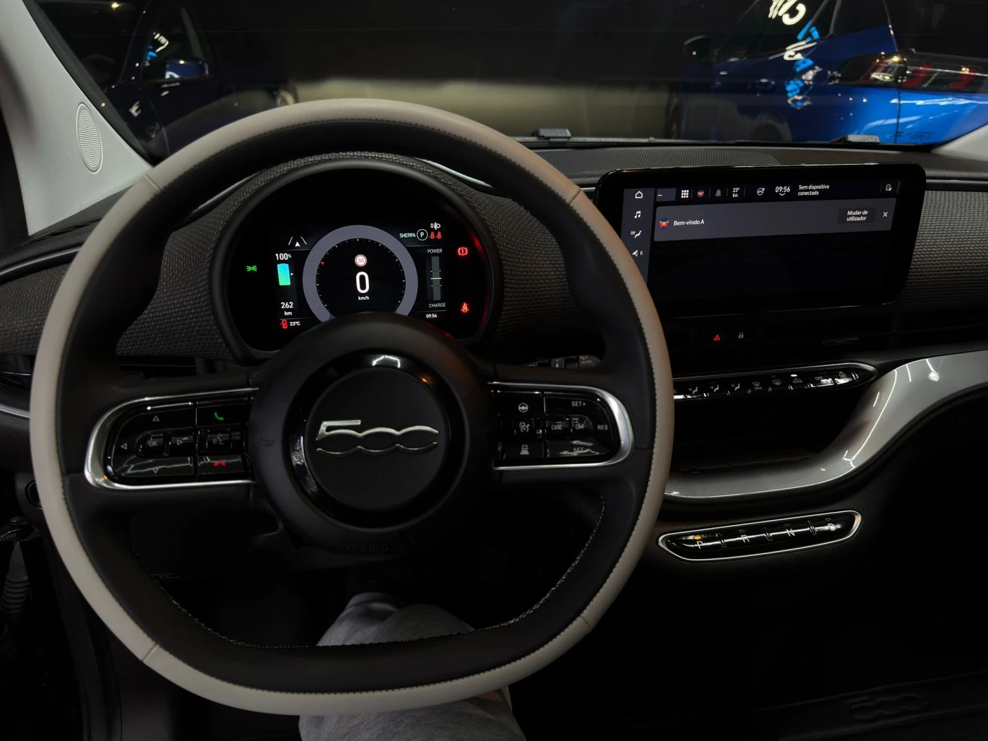 Fiat 500e La Prima