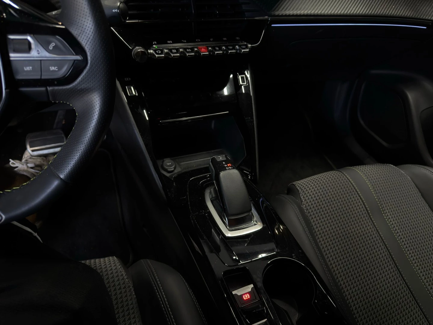 Peugeot e-2008 50 kWh GT Line