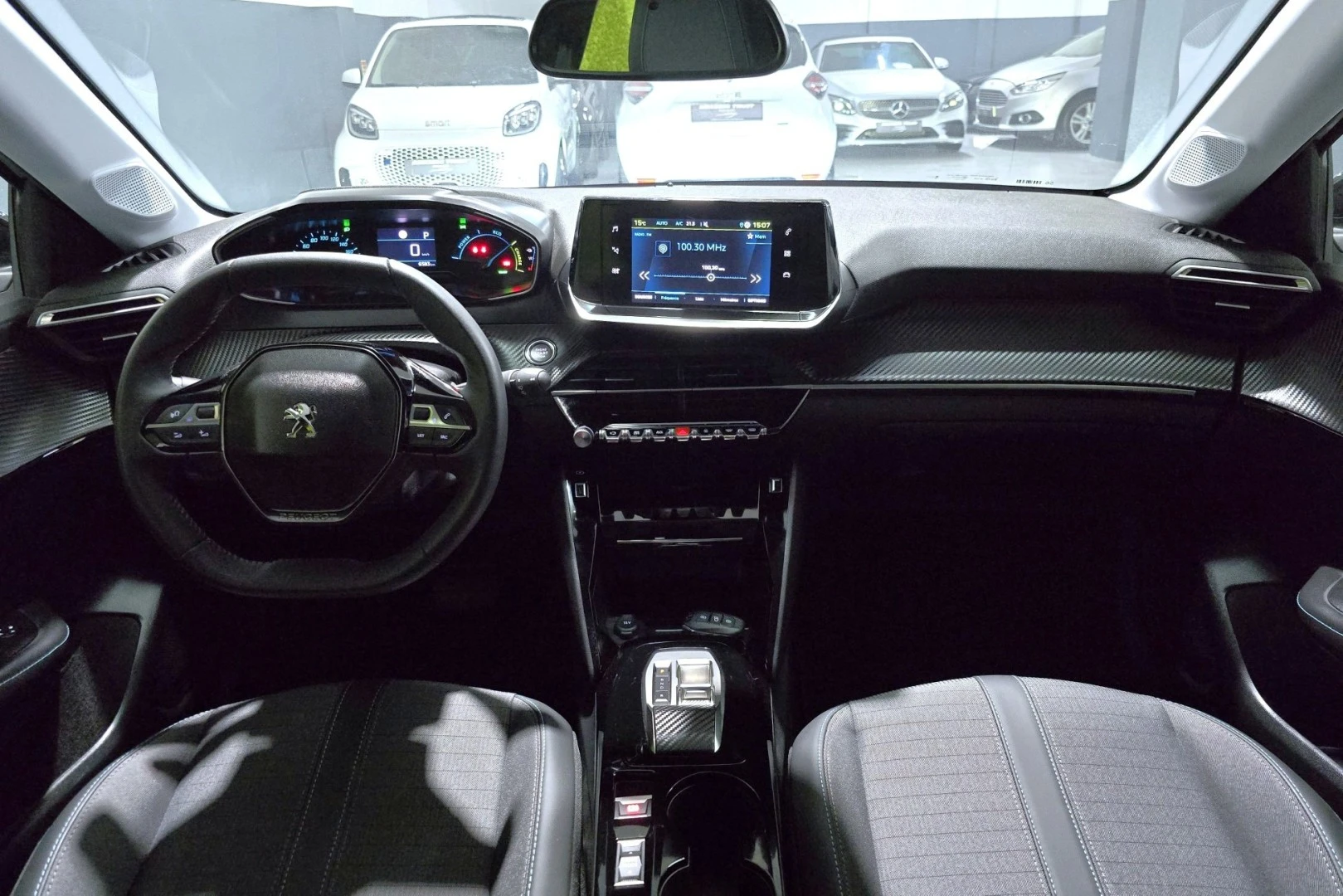 Peugeot e-208 50 kWh Allure Pack