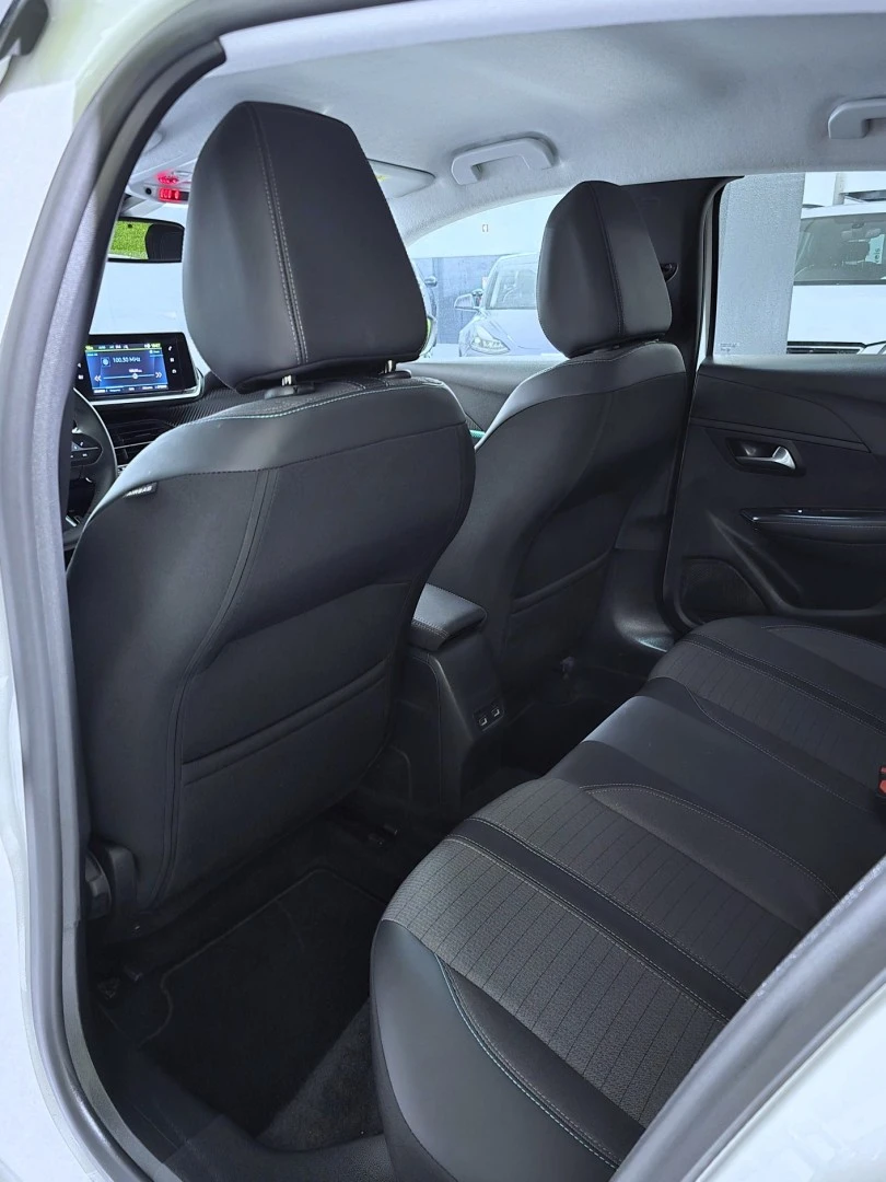 Peugeot e-208 50 kWh Allure Pack