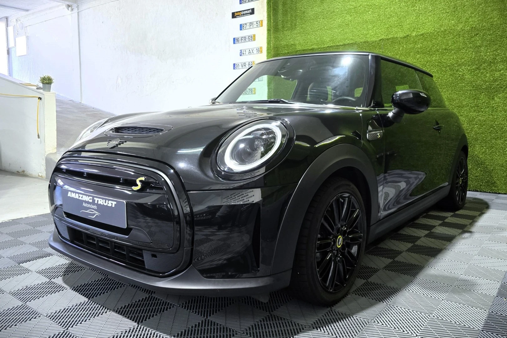 MINI 3 Portas Cooper SE