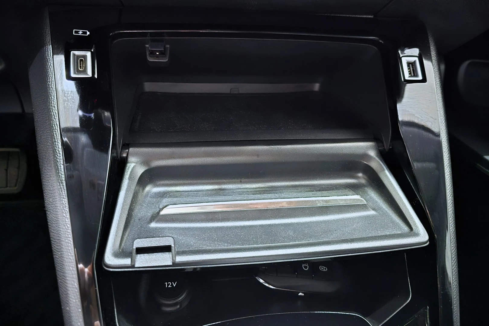 Peugeot e-208 50 kWh Allure Pack