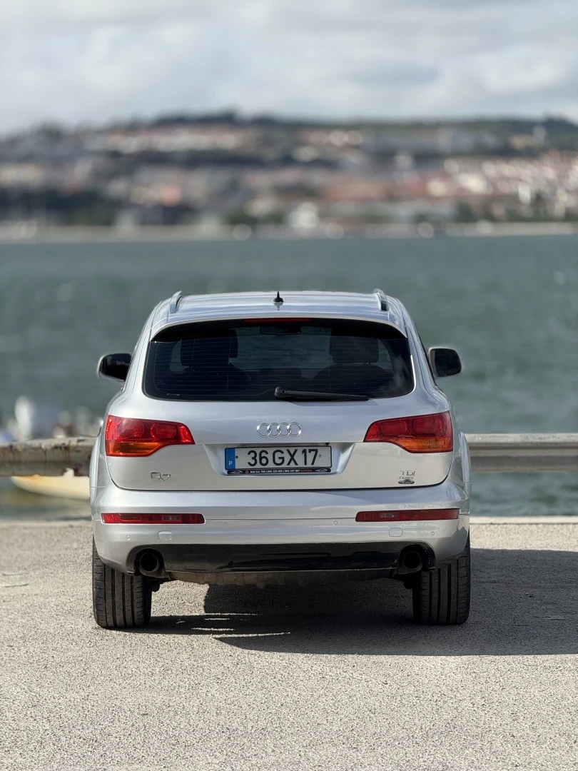 Audi Q7 3.0 TDI DPF quattro tiptronic