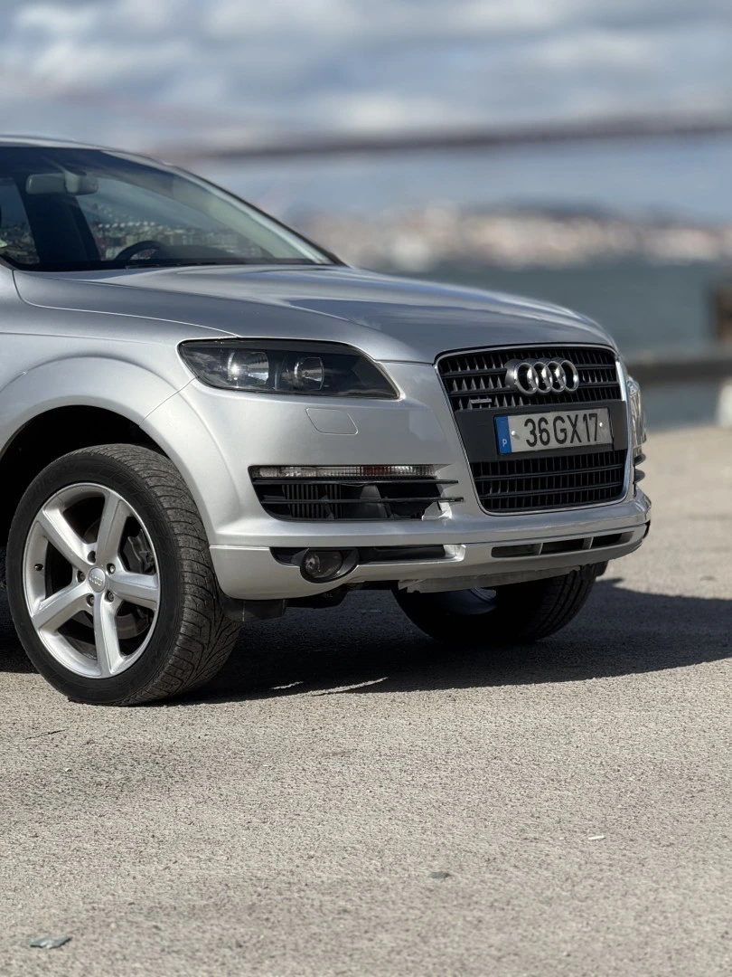 Audi Q7 3.0 TDI DPF quattro tiptronic