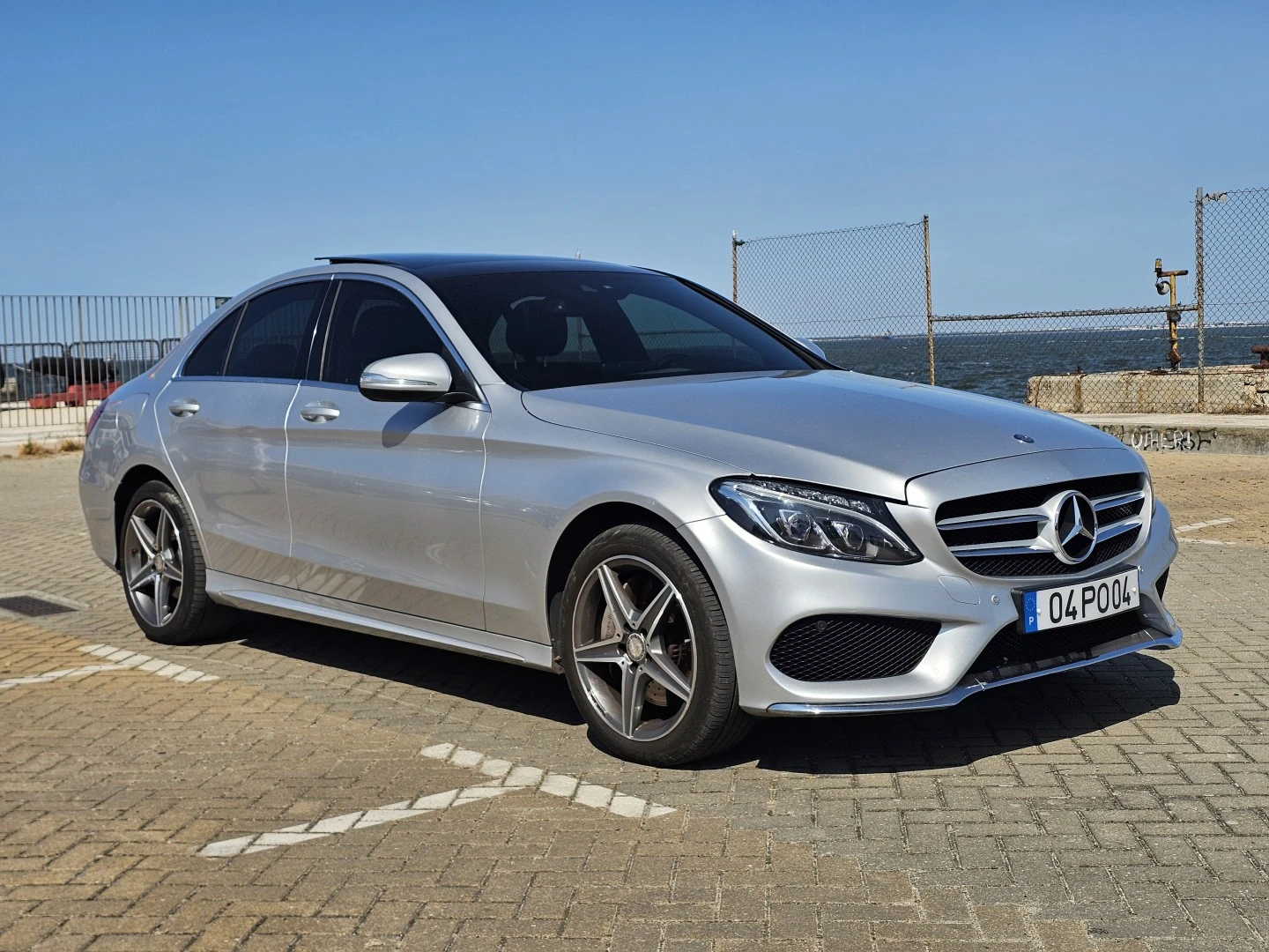 Mercedes-Benz C 300 BlueTEC Hybrid AMG Line