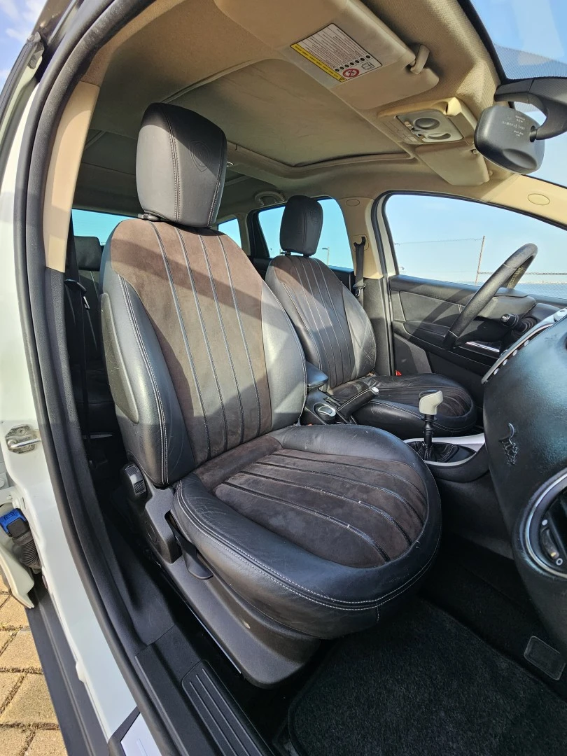 Lancia Delta 1.6 M-Jet Platino