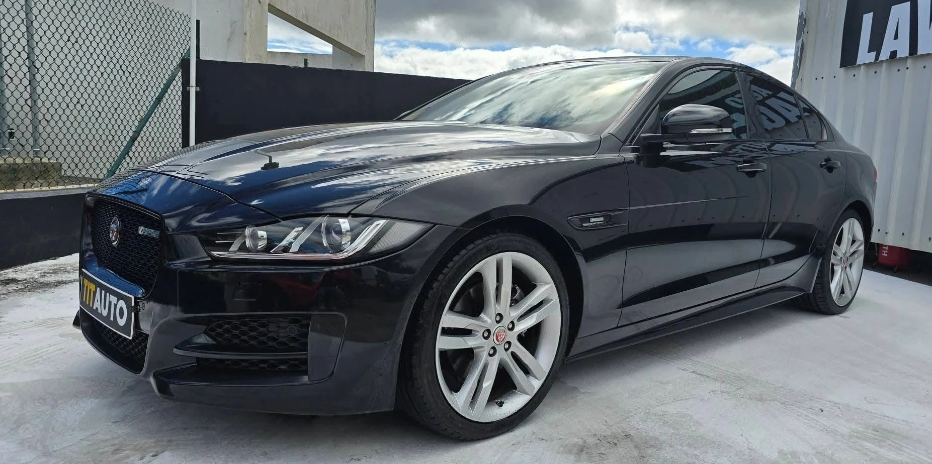 Jaguar XE 2.0 D R-Sport Aut.