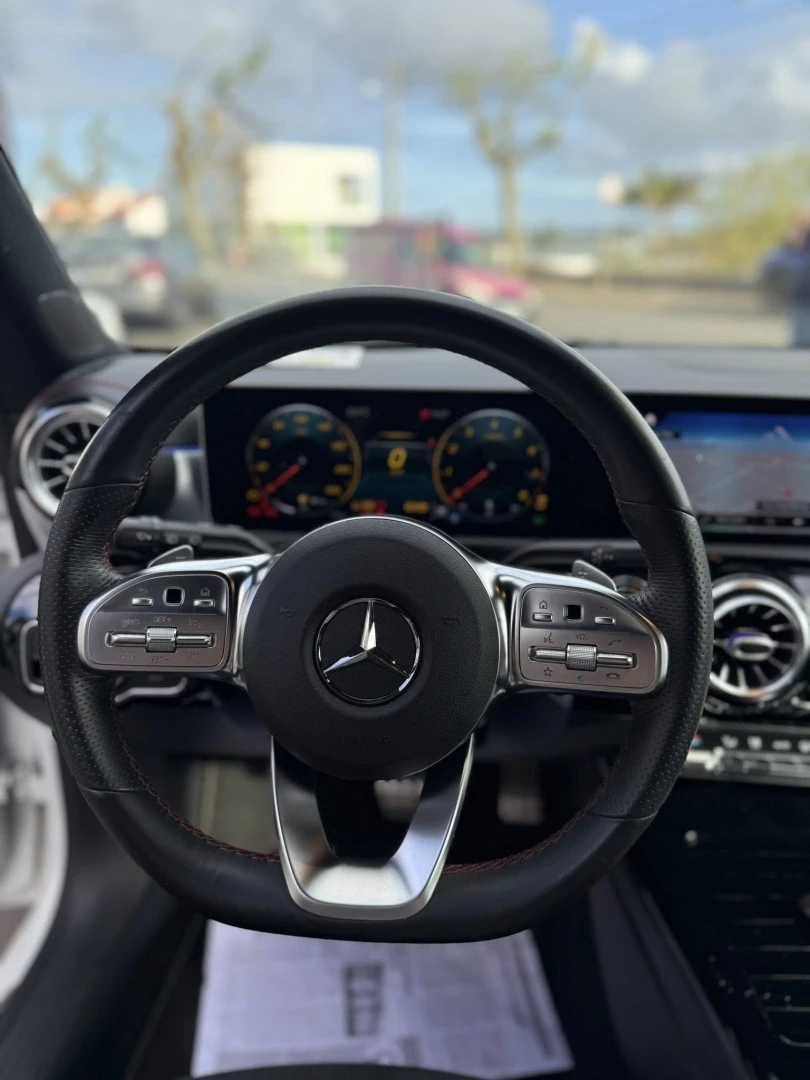 Mercedes-Benz CLA 180 Shooting Brake 7G-DCT AMG Line
