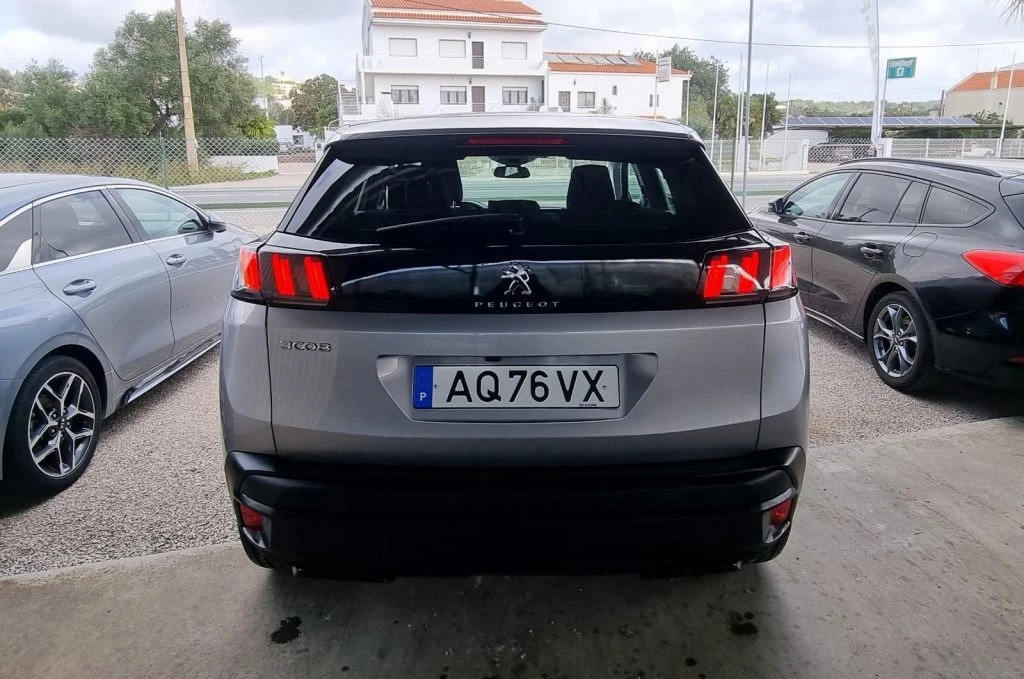 Peugeot 3008 1.5 BlueHDi Allure