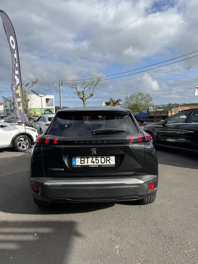 Peugeot e-2008 50 kWh Allure Pack