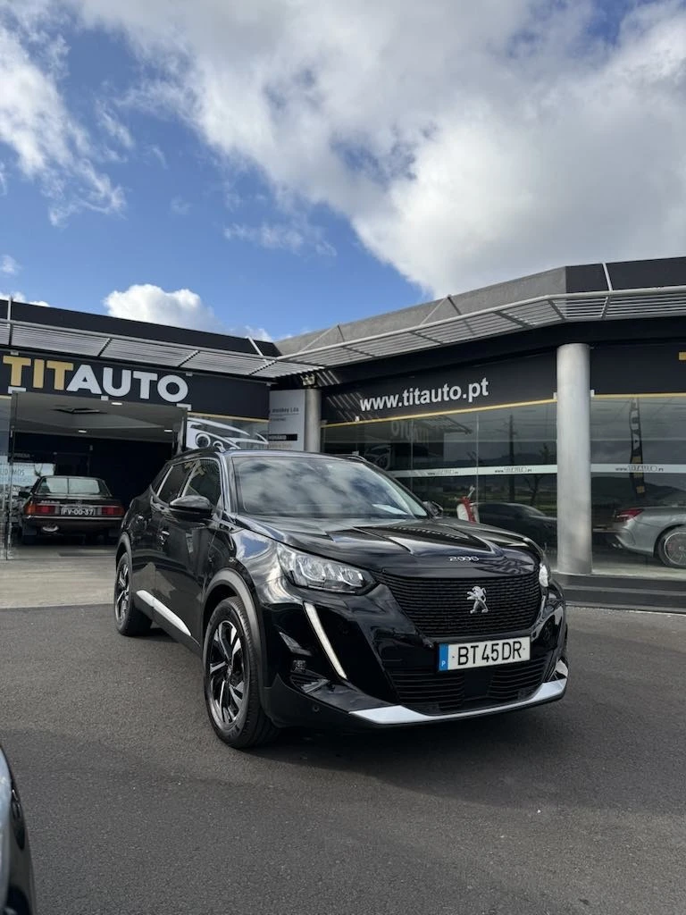 Peugeot e-2008 50 kWh Allure Pack