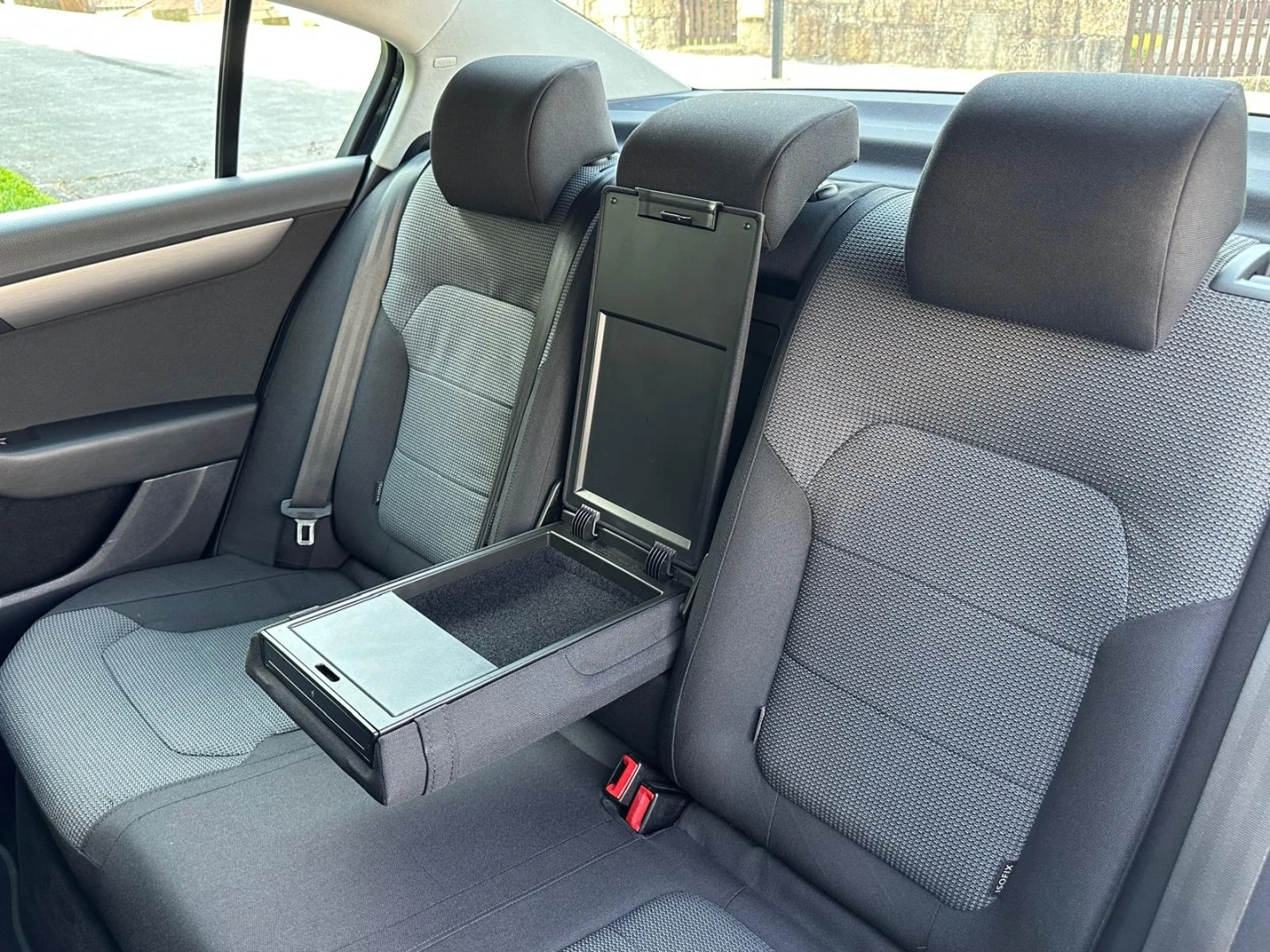 VW Passat 1.6 TDI BlueMotion