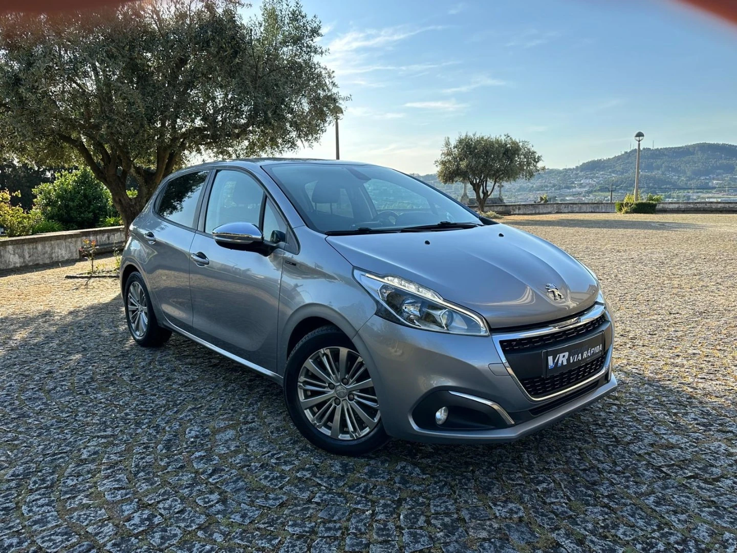 Peugeot 208 1.5 BlueHDi Signature