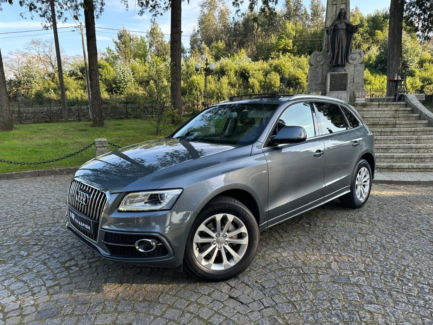 Audi Q5 2.0 TDI quattro S-line S-tronic
