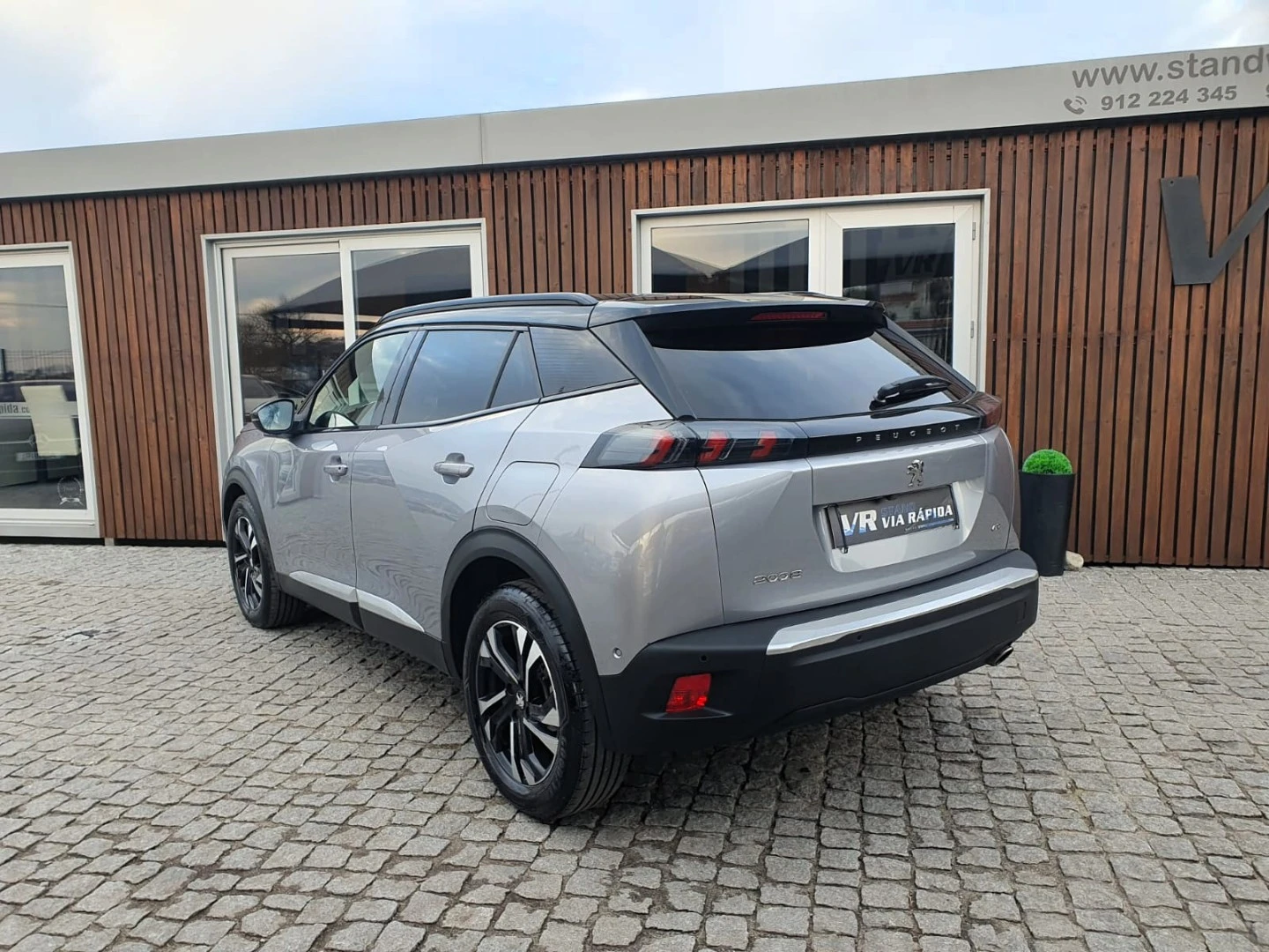 Peugeot 2008 1.5 BlueHDi GT EAT8