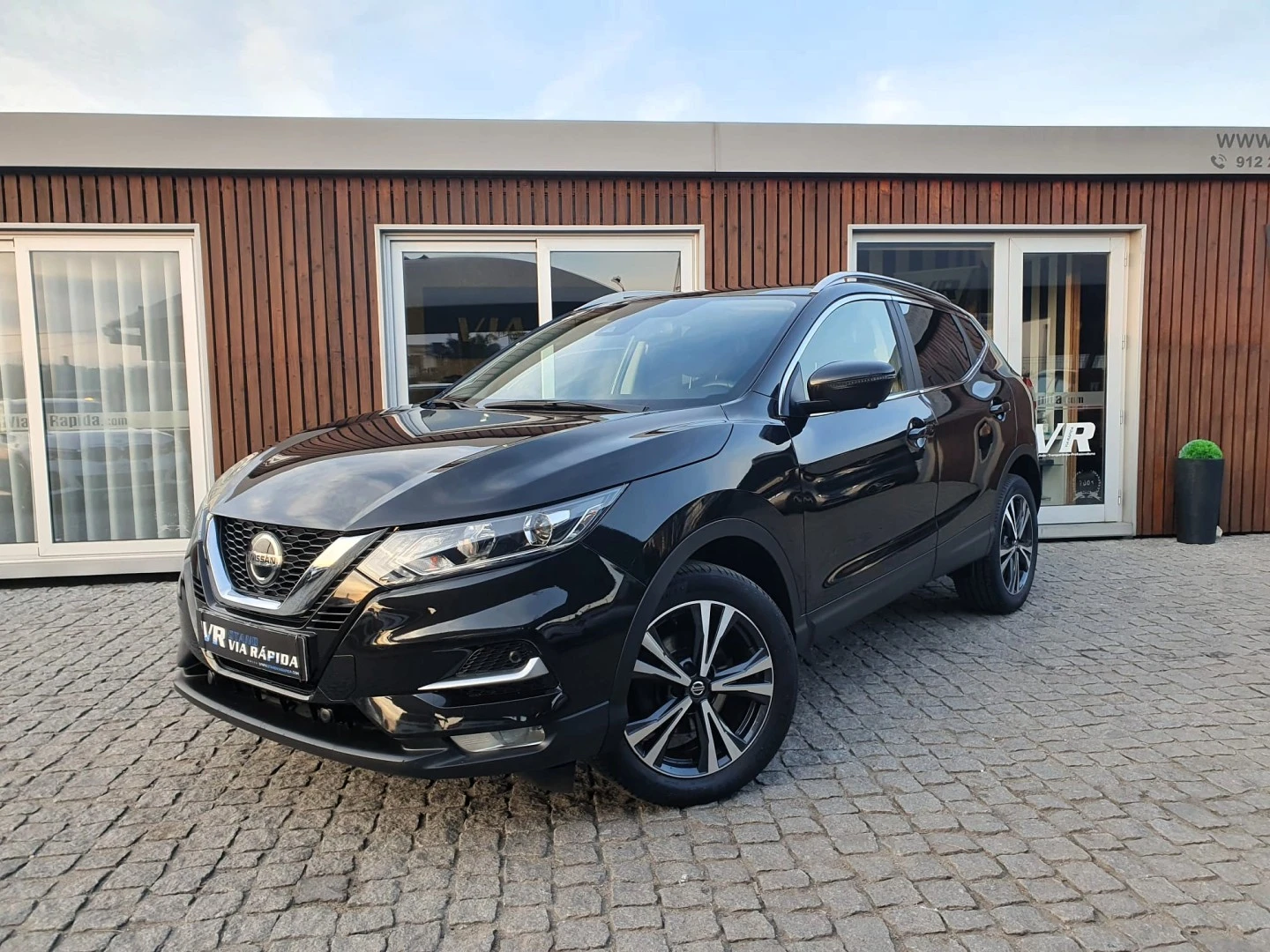 Nissan Qashqai 1.3 DIG-T N-Connecta J18