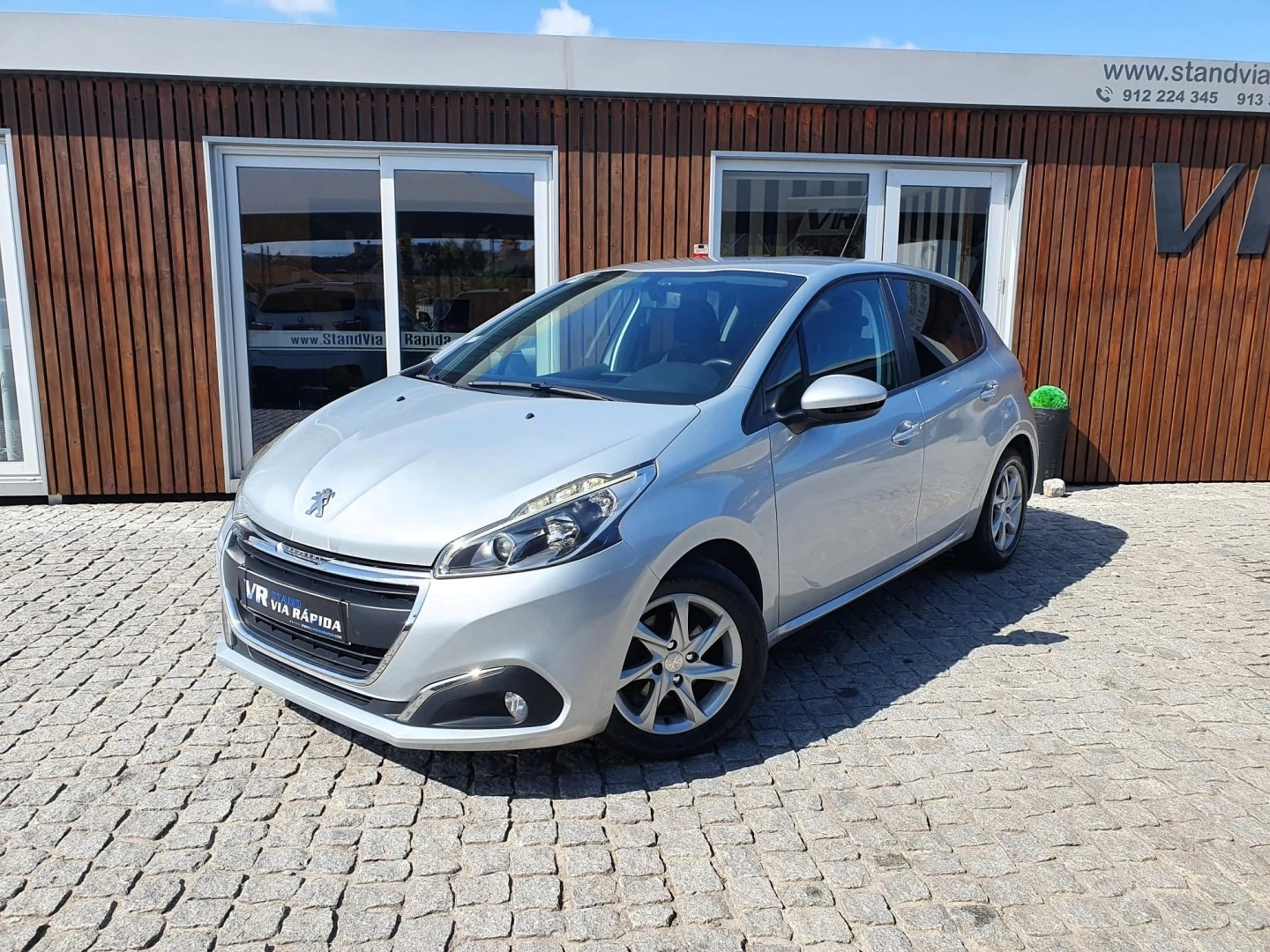 Peugeot 208 1.6 BlueHDi Style