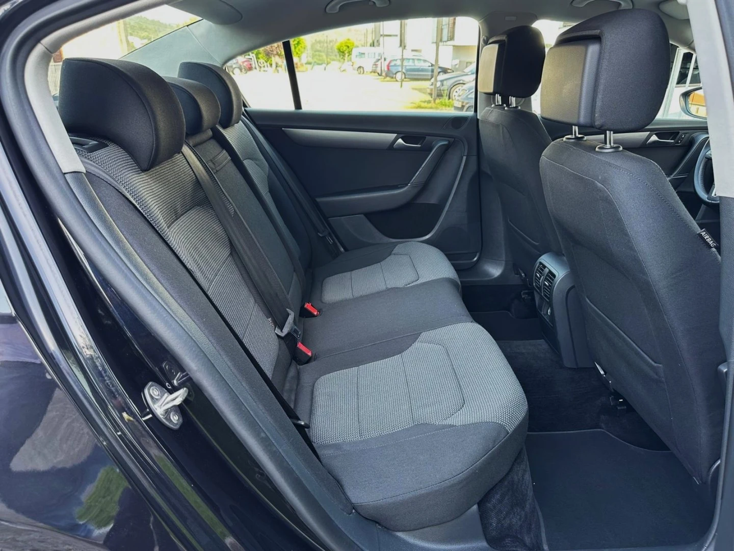 VW Passat 1.6 TDI BlueMotion