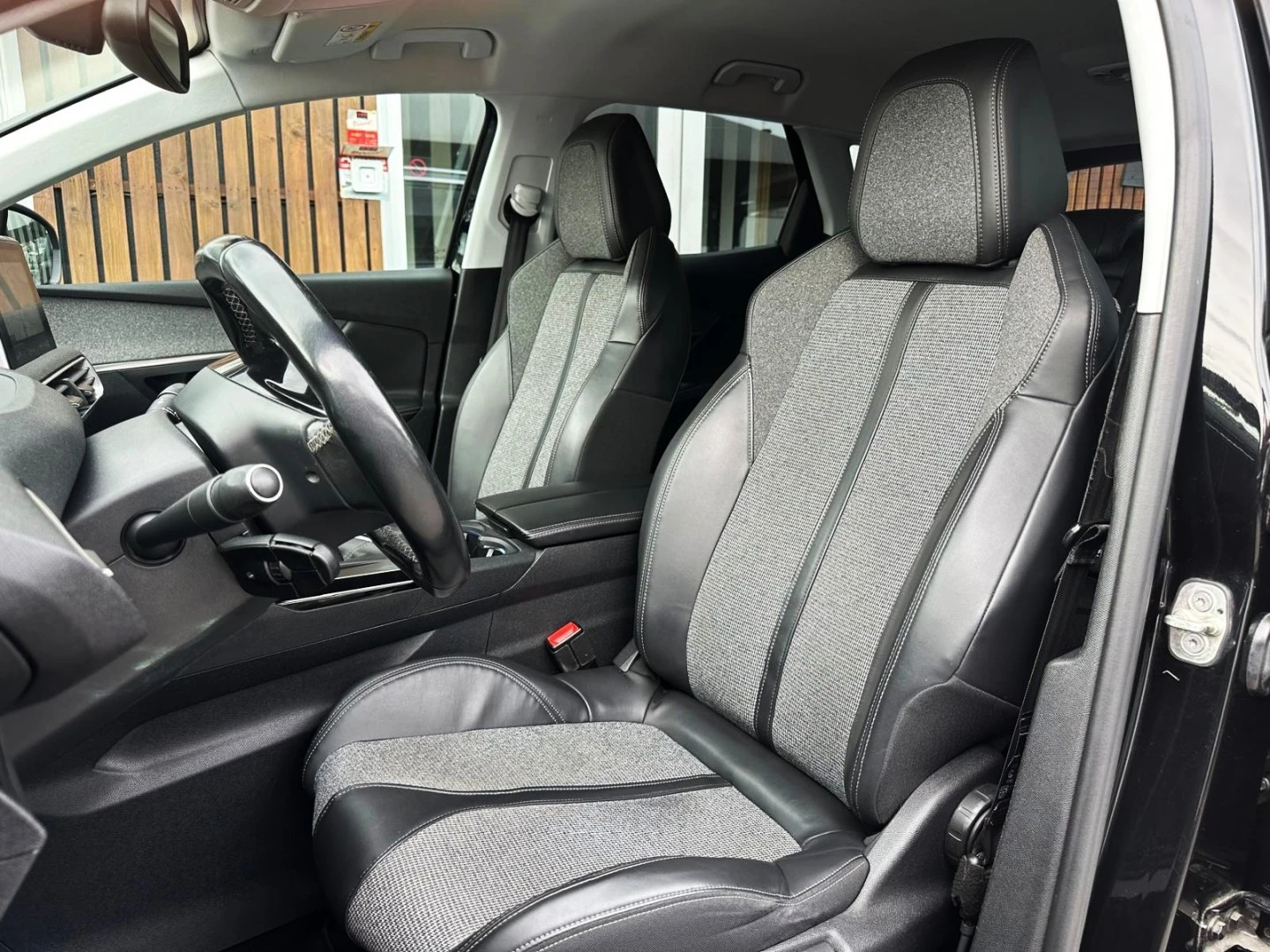 Peugeot 3008 1.5 BlueHDi Allure