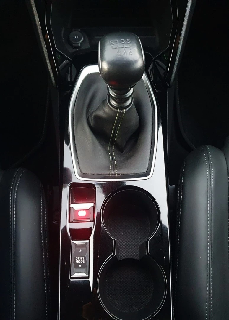Peugeot 2008 1.2 PureTech GT
