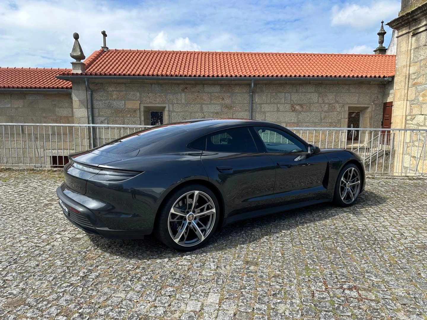 Porsche Taycan bateria Performance Plus