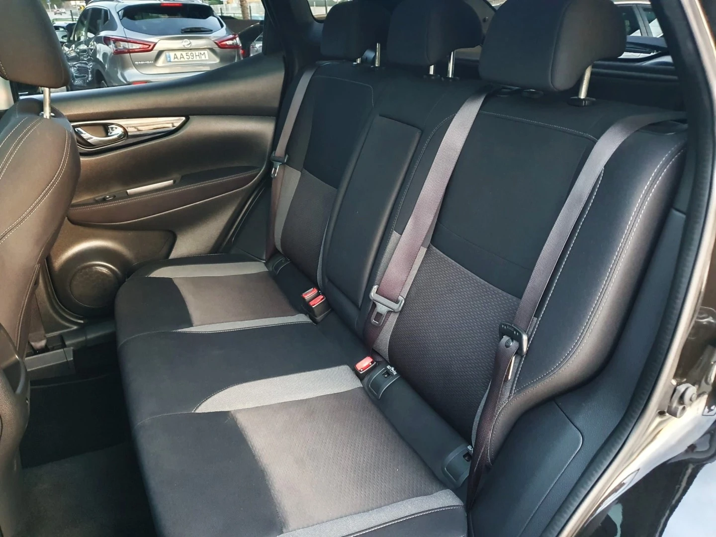 Nissan Qashqai 1.3 DIG-T N-Connecta J18
