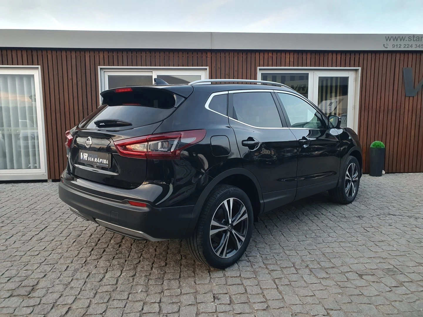 Nissan Qashqai 1.3 DIG-T N-Connecta J18