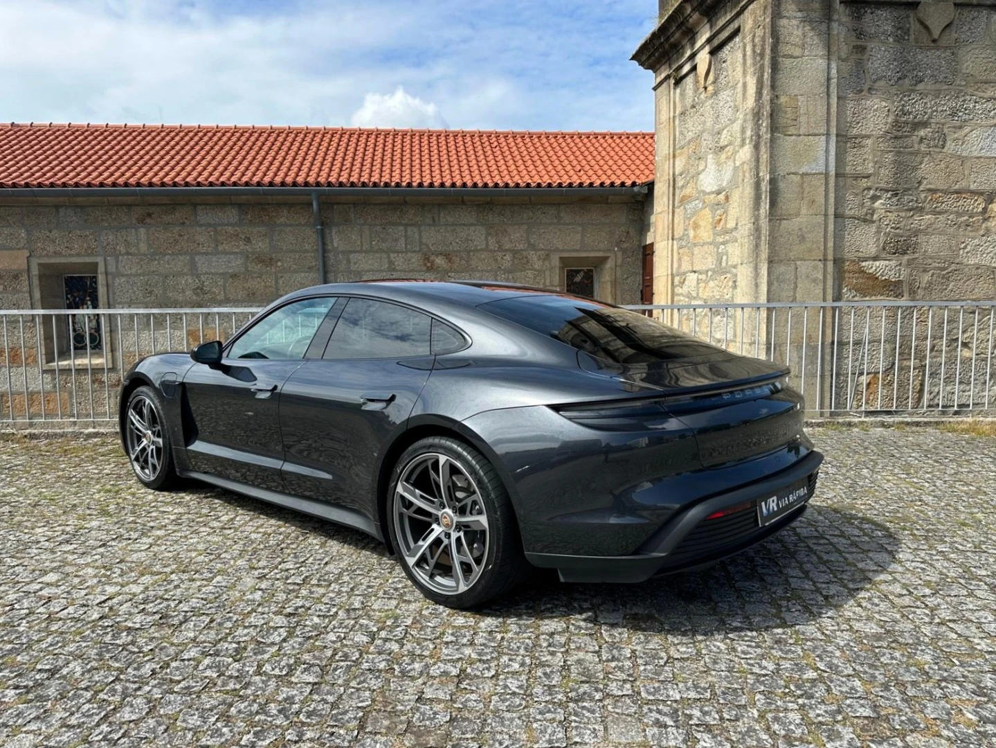 Porsche Taycan bateria Performance Plus