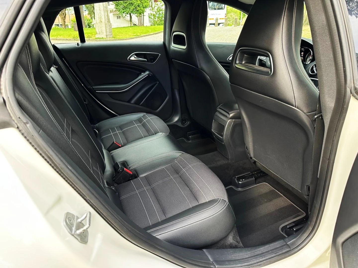 Mercedes-Benz CLA 180 d Shooting Brake Urban
