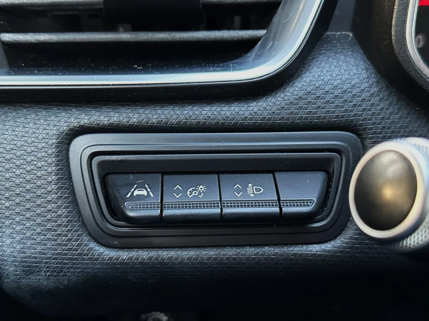 Renault Clio 1.0 TCe Intens Bi-Fuel